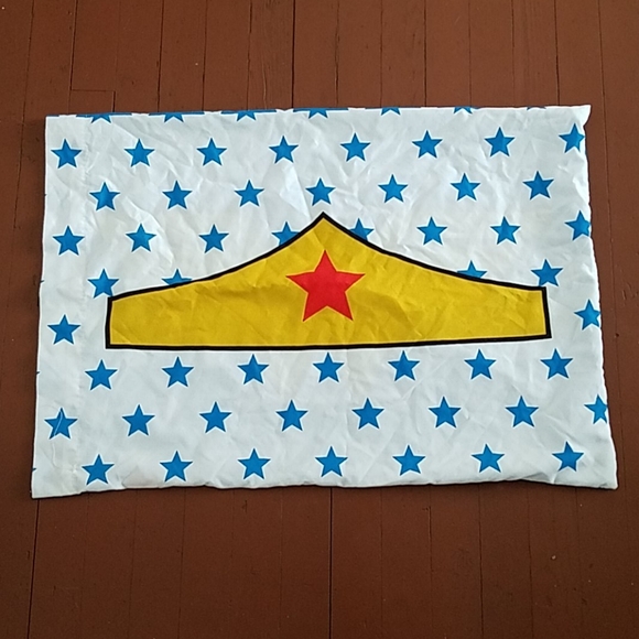 wonder women Other - ⭐Wonder women sheets and 2 pillow cases